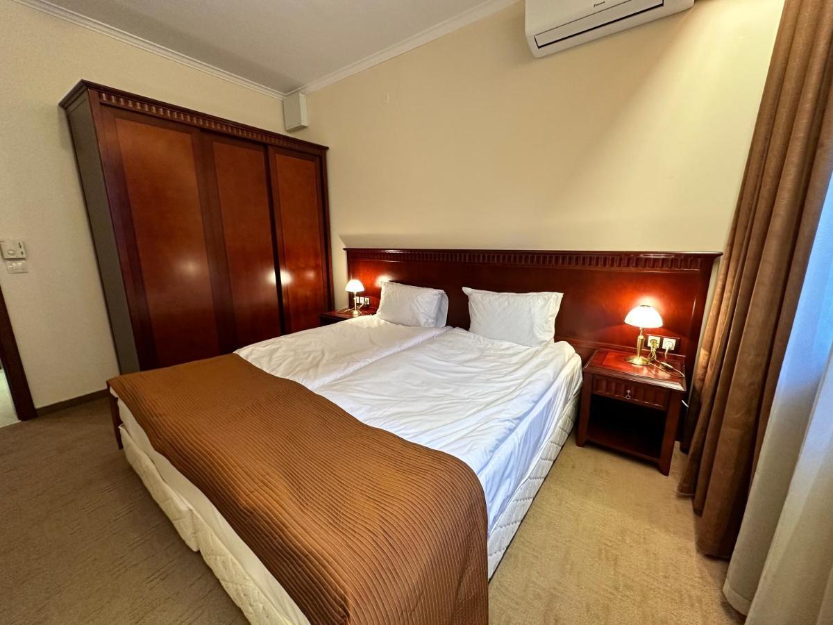 Great In Downtown Apartment *